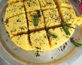 A picture of step 10 of Khaman dhokla.
