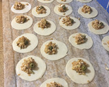 Foto del paso 5 de la receta: Empanadas salteñas con opción vegana