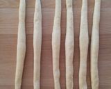 Foto del passaggio 3 della ricetta Treccia di pane al latticello a 6 capi, ricetta del riciclo 🌷