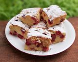 Meggyes piskóta recept fázis 3 fotója