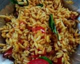 A picture of step 3 of Puffed rice upma.