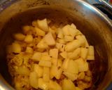 कुकर वाली गोभी करी (cooker wali gobi curry recipe in Hindi) रेसिपी चरण 6 फोटो
