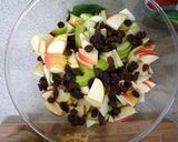 Foto del paso 2 de la receta Ensalada de zanahoria y manzana