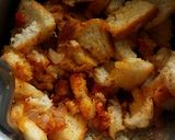 A picture of step 3 of Cheese masala fried bread.