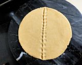 A picture of step 2 of Khoba Roti.