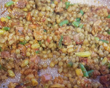 Foto del paso 3 de la receta: Lentejas con salsa boloñesa, jamón y verduritas