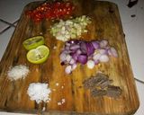 Foto langkah ke 1 dari resep Sambal matah bali untuk teman cemilan sahur atau buka puasa.