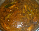 Foto del paso 2 de la receta: Fumet de gambas con mero y patatas