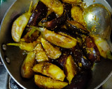 मसाला चटपटा बैंगन (masala chatpata baingan recipe in Hindi) रेसिपी चरण 1 फोटो