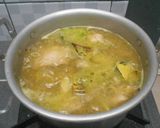 Foto langkah ke 5 dari resep Ayam Goreng Ungkep.