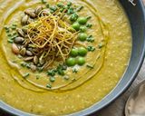 صورة لخطوة 4 من وصفة فولوتي البازلاء و الخضار "Velouté de pois cassés aux légumes"