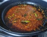 A picture of step 3 of Mumbai style laal bataka.