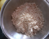 A picture of step 2 of Dum Aloo.
