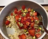 A picture of step 2 of Strawberry & Pistachio Porridge.