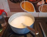 A picture of step 1 of Fruity Jelly Custard.