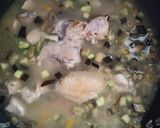 Foto del paso 5 de la receta: Arroz con vegetales y presas de pollo