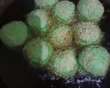 Foto langkah ke 4 dari resep Onde onde isi ubi ungu🍠💜.