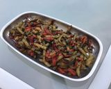Une image de l'étape 9 de Courgette et poivrons rouges aux épices masala.