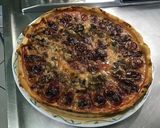 Une image de l'étape 14 de Tarte aux prunes et raisins à l'hibiscus.