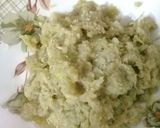 A picture of step 1 of Lauki Ka Halwa.