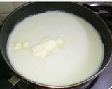 A picture of step 1 of Mango stuffed kulfi.