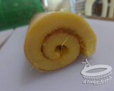 Foto langkah ke 10 dari resep Bolu Gulung Praktis.