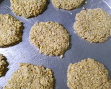 Foto del paso 3 de la receta: Galletas de avena y manzana sin harina