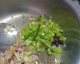 A picture of step 3 of Dill leaves Rice.