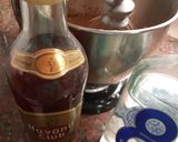 Foto del paso 4 de la receta: Budín postre oscuro, al licor, bañado en chocolate
