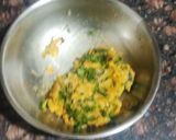 A picture of step 3 of Aloo methi stuffed paratha.