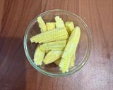 Foto langkah ke 1 dari resep Cah Brokoli Baby Corn.