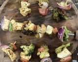 तंदूरी वेजटेबल्स पनीर टिक्का (tandoori vegetables paneer tikka recipe in Hindi) रेसिपी चरण 7 फोटो