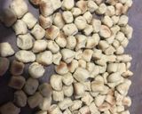 Foto del paso 2 de la receta: Galletas de sardinas para mascotas