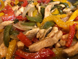 Pita con pollo al estilo fajita