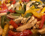 Foto del paso 3 de la receta: Pita con pollo al estilo fajita
