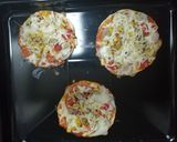 વેજ. ચીઝ પીઝા (Veg. Cheese Pizza Recipe In Gujarati) રેસીપી સ્ટેપ9ફોટો