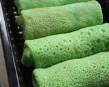 Foto langkah ke 4 dari resep Dadar Gulung #TantanganPertamaku.