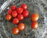 Foto del paso 2 de la receta: Tosta de melva y tosta de cherrys asados