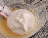 Foto del paso 3 de la receta: 💜 Masa de brazo de gitano (sin lactosa)