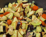Foto del paso 4 de la receta: Garbanzos con berenjena y calabacín