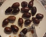 Foto del paso 3 de la receta: Pancitos de queso y aceitunas