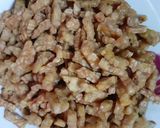 Foto langkah ke 1 dari resep Orek tempe kering manis.