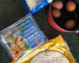 Фото кроку 1 до Тортилья з крабовими паличками і вареним яйцем.