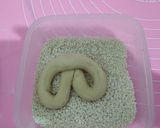 Foto langkah ke 6 dari resep Donat Wijen with Love.
