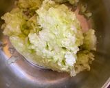 A picture of step 1 of Tzatziki.