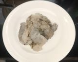 Hình bước làm 1 của món Tôm xào váng đậu