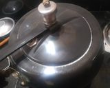 A picture of step 5 of Whole green mung beans sabzi.