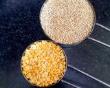 A picture of step 1 of Quinoa khichadi.