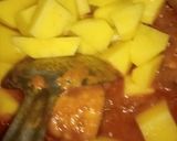 A picture of step 3 of Yummy chicken aloo.