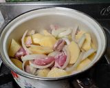 รูปขั้นตอนการทำที่ 1 ของ แกงกะหรี่หมูง่ายๆ